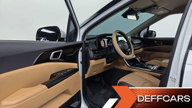 Kia CARNIVAL 9-Seater Prestige купить на сайте DeffCars