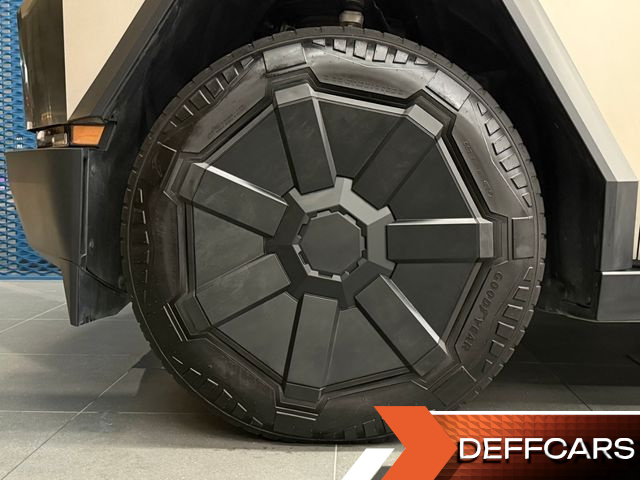 Tesla CYBERTRUCK Cyberbeast купить на сайте DeffCars