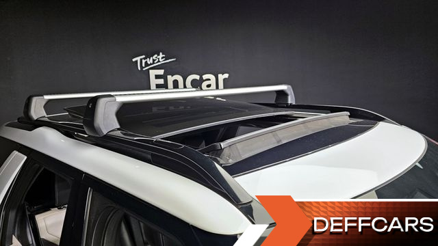 Land Rover DISCOVERY P360 R-Dynamic SE купить на сайте DeffCars