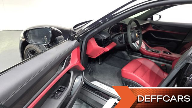 Porsche TAYCAN Turbo Cross Turismo купить на сайте DeffCars