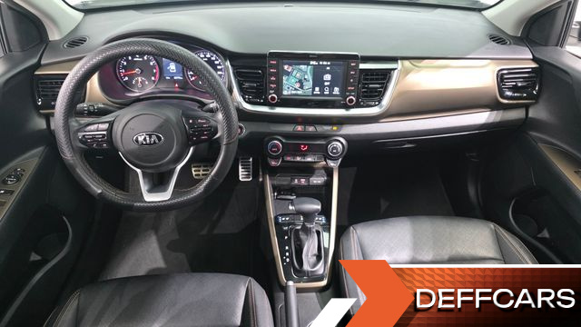 Kia STONIC 1.4 Prestige купить на сайте DeffCars