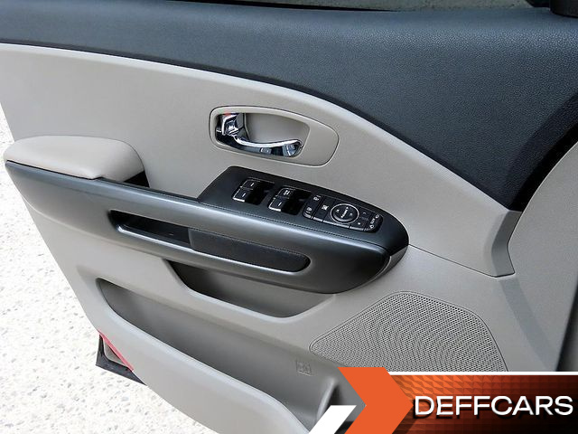 Kia CARNIVAL 9-Seater Luxury купить на сайте DeffCars