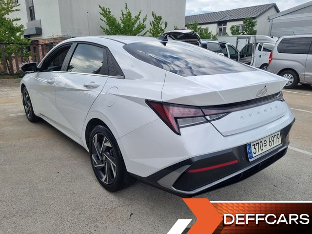Hyundai AVANTE 1.6 Inspiration купить на сайте DeffCars
