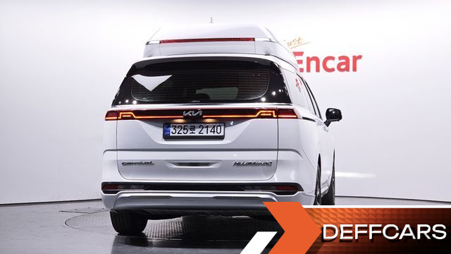 Kia CARNIVAL 9-Seater Hi-Limousine Signature купить на сайте DeffCars