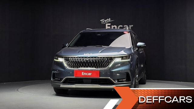 Kia CARNIVAL Gasoline 9-Seater Signature купить на сайте DeffCars