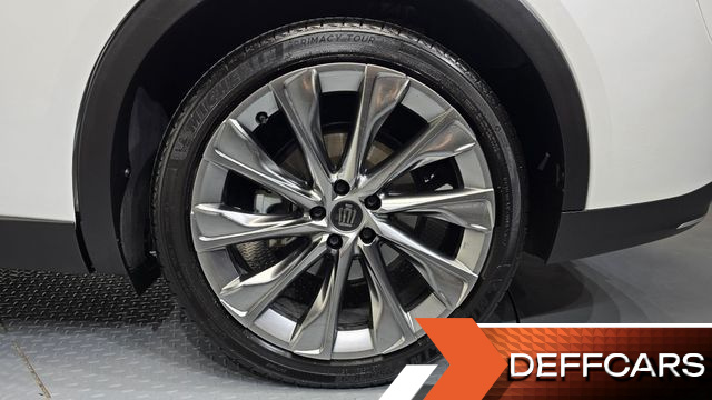 Toyota CROWN 2.5 4WD Hybrid купить на сайте DeffCars