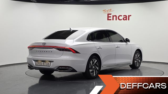 Hyundai GRANDEUR Le Blanc купить на сайте DeffCars