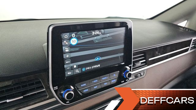 Hyundai STAREX Urban 9-Seater Exclusive купить на сайте DeffCars