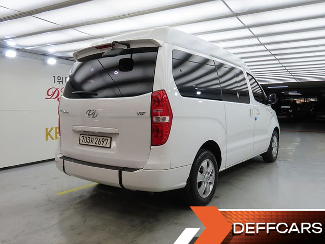 Hyundai STAREX Wheel Chair lift купить на сайте DeffCars