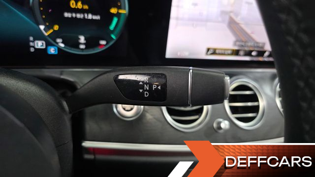 Mercedes E-CLASS E220d 4MATIC AMG Line купить на сайте DeffCars