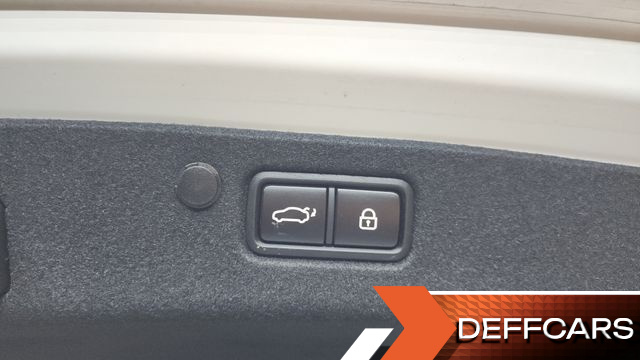 Hyundai GRANDEUR 2.5 Le Blanc купить на сайте DeffCars