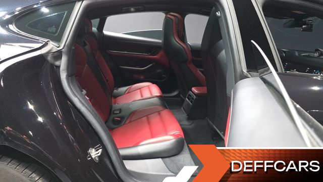 Porsche TAYCAN 4S купить на сайте DeffCars