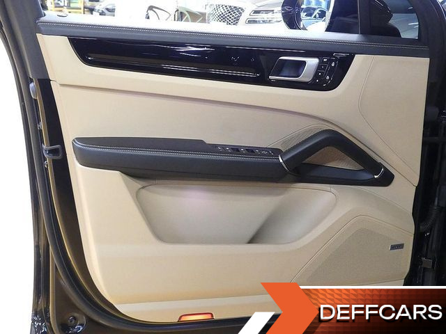 Porsche CAYENNE 3.0 купить на сайте DeffCars