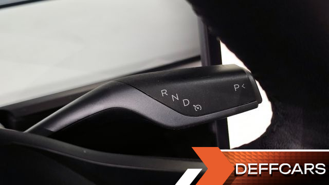 Tesla MODEL 3 Long Range AWD купить на сайте DeffCars