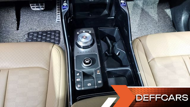 Kia SORENTO HEV 1.6 2WD Signature купить на сайте DeffCars