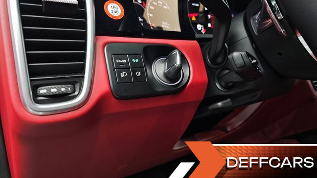 Porsche CAYENNE 3.0 PLATINUM EDITION купить на сайте DeffCars