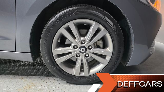 Hyundai AVANTE 1.6 e-VGT SMART Special купить на сайте DeffCars