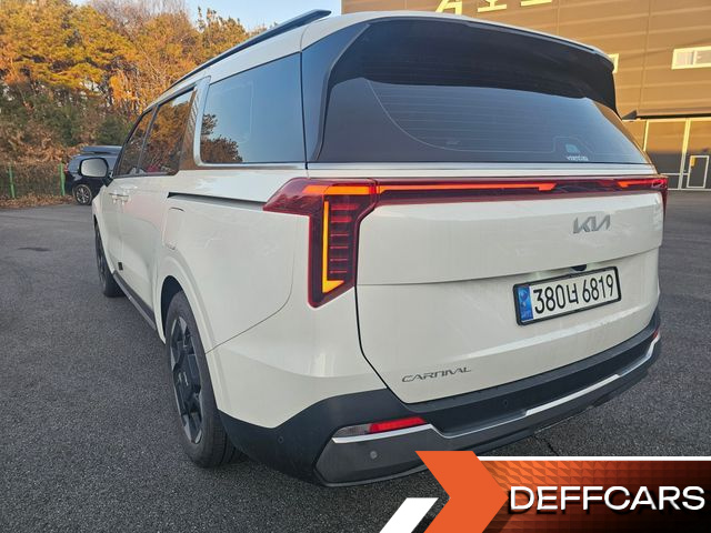 Kia CARNIVAL Diesel 7-Seater Signature купить на сайте DeffCars