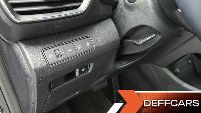 Hyundai SANTAFE Diesel 2.2 2WD Prestige купить на сайте DeffCars