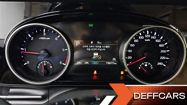 Kia CARNIVAL 9-Seater Prestige купить на сайте DeffCars