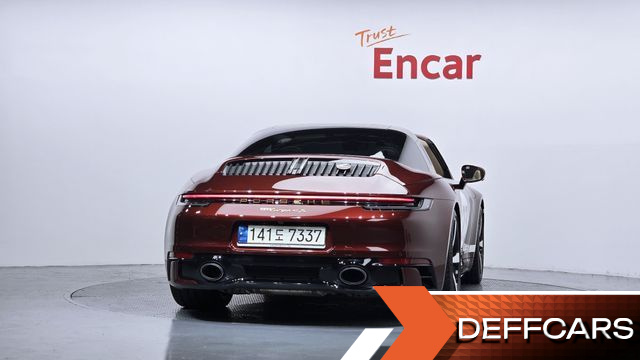 Porsche 911 Targa 4S Heritage Design Edition купить на сайте DeffCars