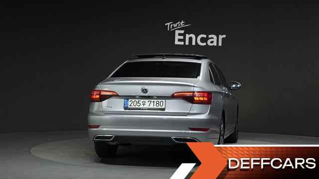 Volkswagen JETTA 1.4 TSI Prestige купить на сайте DeffCars