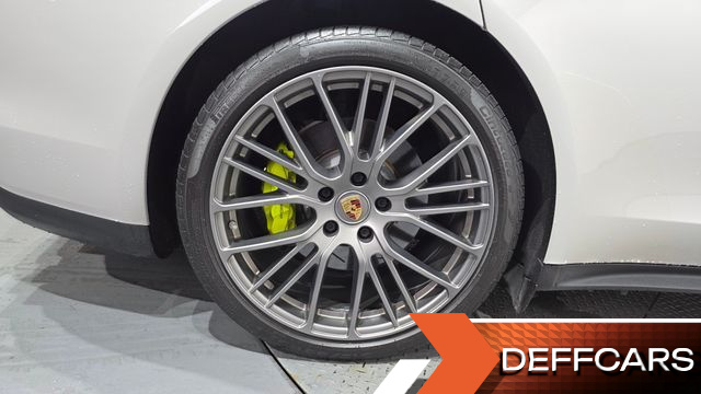 Porsche PANAMERA 2.9 AWD E-Hybrid Platinum Edition купить на сайте DeffCars