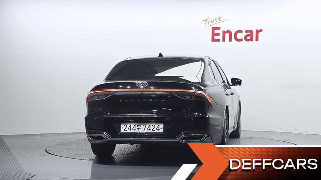 Hyundai GRANDEUR 2.5 Premium Choice купить на сайте DeffCars