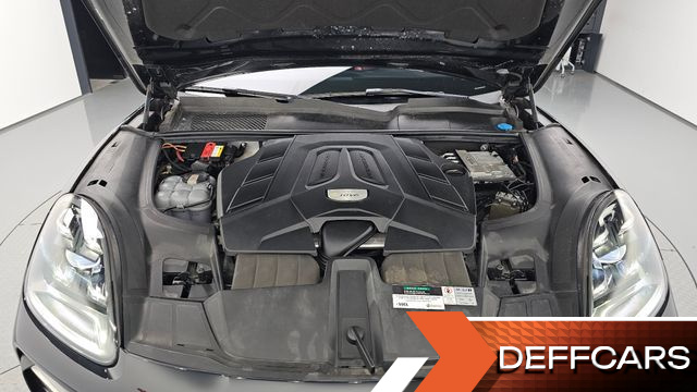 Porsche CAYENNE 3.0 купить на сайте DeffCars