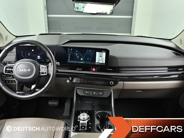 Kia CARNIVAL 9-Seater Signature купить на сайте DeffCars