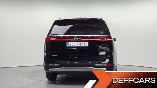 Kia CARNIVAL 9-Seater Signature купить на сайте DeffCars