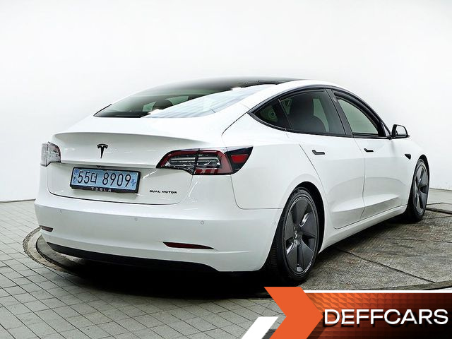 Tesla MODEL 3 Long Range AWD купить на сайте DeffCars