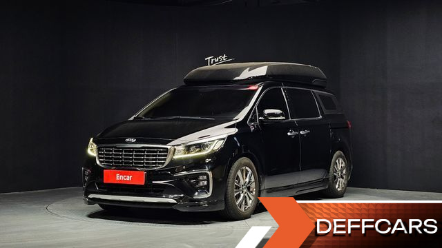 Kia CARNIVAL 9-Seater Hi-Limousine Prestige Hiroof купить на сайте DeffCars