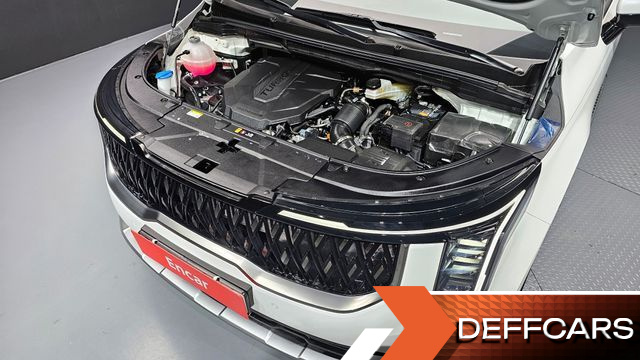 Kia CARNIVAL 9-Seater Prestige купить на сайте DeffCars