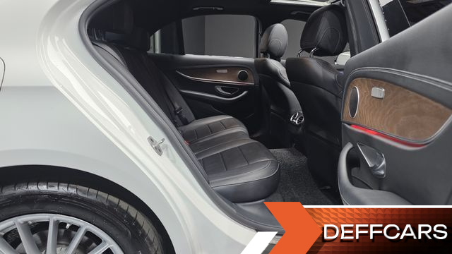 Mercedes E-CLASS E250 Exclusive купить на сайте DeffCars