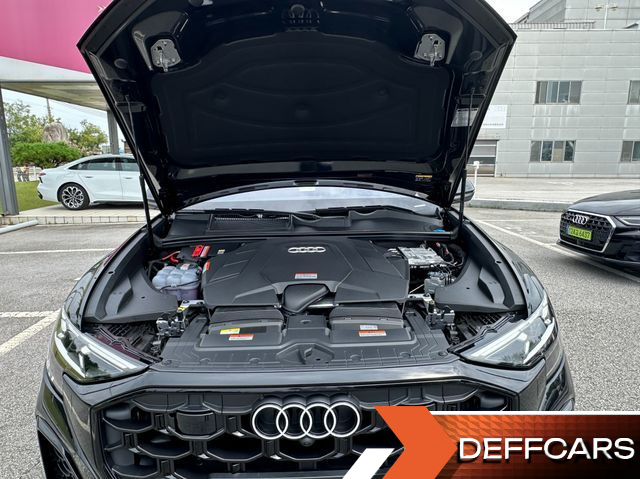 Audi Q8 55 TFSI Quattro Premium купить на сайте DeffCars