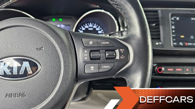 Kia CARNIVAL 9-Seater Noblesse Special купить на сайте DeffCars