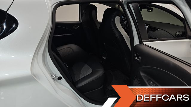 Renault-KoreaSamsung ZOE Intens Eco купить на сайте DeffCars