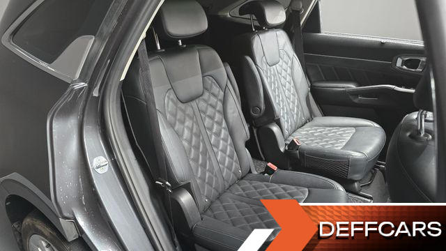 Kia SORENTO Diesel 2.2 2WD Signature купить на сайте DeffCars