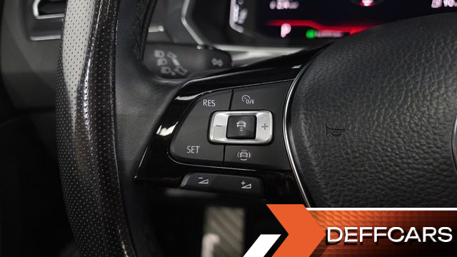 Volkswagen TIGUAN 2.0 TDI Prestige купить на сайте DeffCars