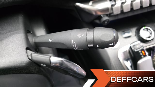 Peugeot 5008 1.5 BlueHDi GT Line купить на сайте DeffCars