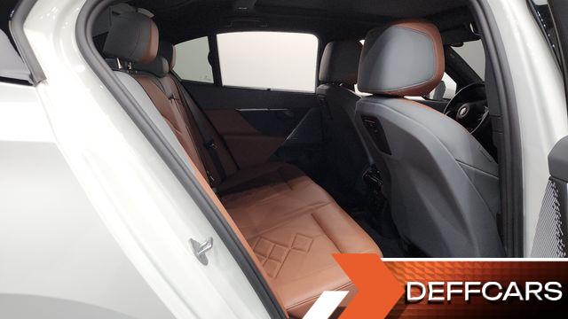 BMW 5-SERIES 530i xDrive M Sport купить на сайте DeffCars
