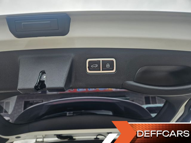 Kia SORENTO Diesel 2.2 2WD Signature купить на сайте DeffCars