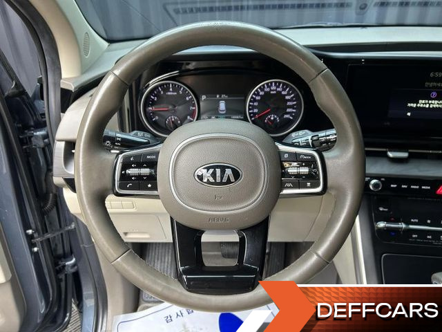 Kia CARNIVAL Gasoline 9-Seater Prestige купить на сайте DeffCars