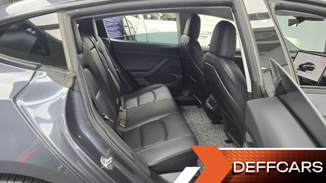 Tesla MODEL 3 Long Range AWD купить на сайте DeffCars