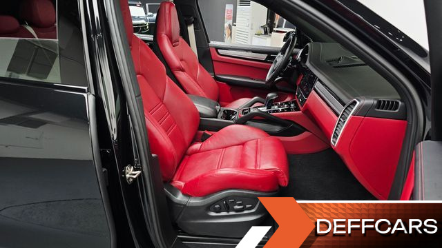 Porsche CAYENNE 3.0 PLATINUM EDITION купить на сайте DeffCars