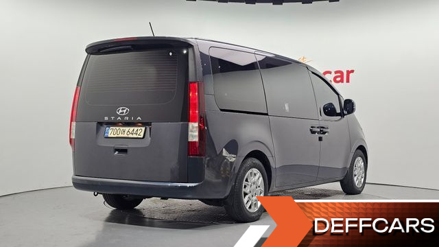 Hyundai STARIA Tourer 11-Seater Modern купить на сайте DeffCars