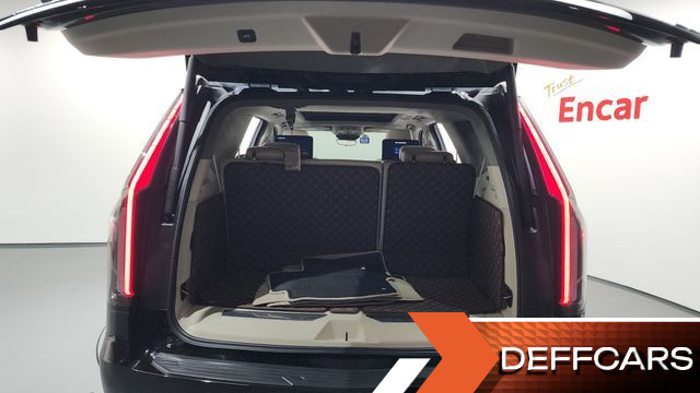 Cadillac ESCALADE 6.2 Sports Platinum купить на сайте DeffCars