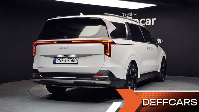 Kia CARNIVAL 9-Seater Noblesse купить на сайте DeffCars