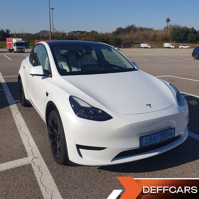 Tesla MODEL Y RWD купить на сайте DeffCars